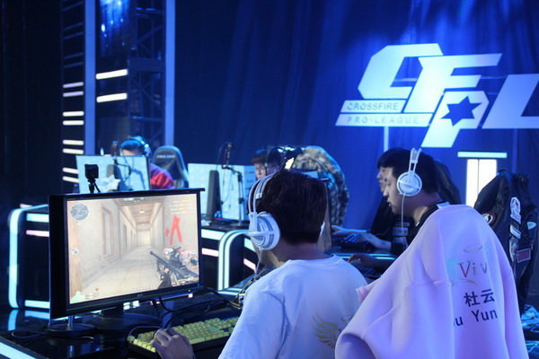 势腾出了薪 势腾出了薪