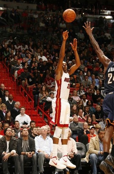 改善防守策 改善防守策